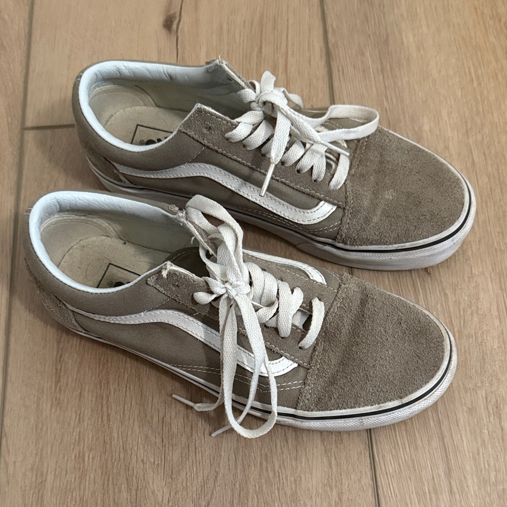 Vans Women’s Beige and White Suede Sneakers